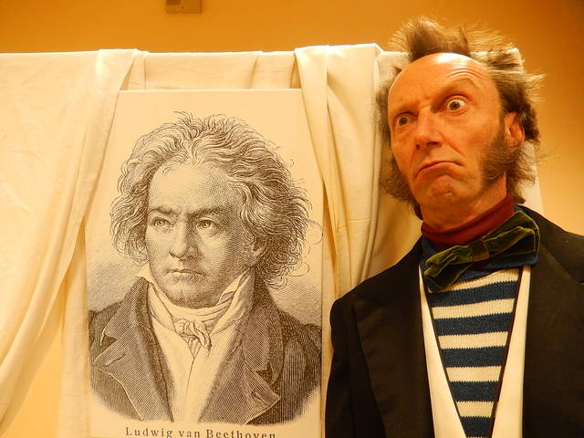 [JPG] X Marcel Beethoven